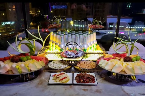 合肥商务夜场招聘接待礼宾员,青春因拼搏而精彩人生因奋斗而辉煌